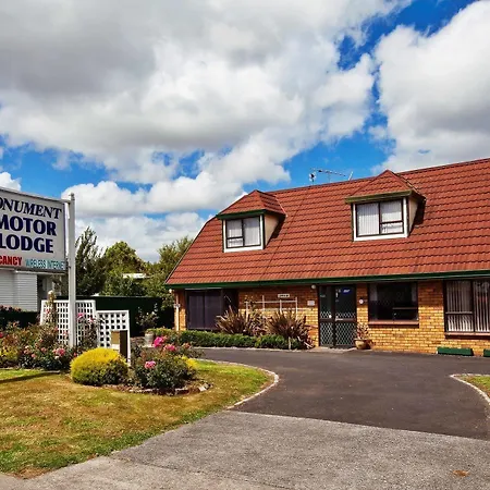 Monument Motor Lodge Papakura